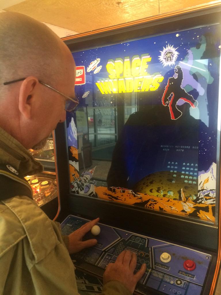 beclittlechild's tweet photo. @DaveMacey2 reliving is youth @DreamlandMarg #Dreamland #Youth #Margate #Spaceinvaders http://t.co/YmBcdazxQn