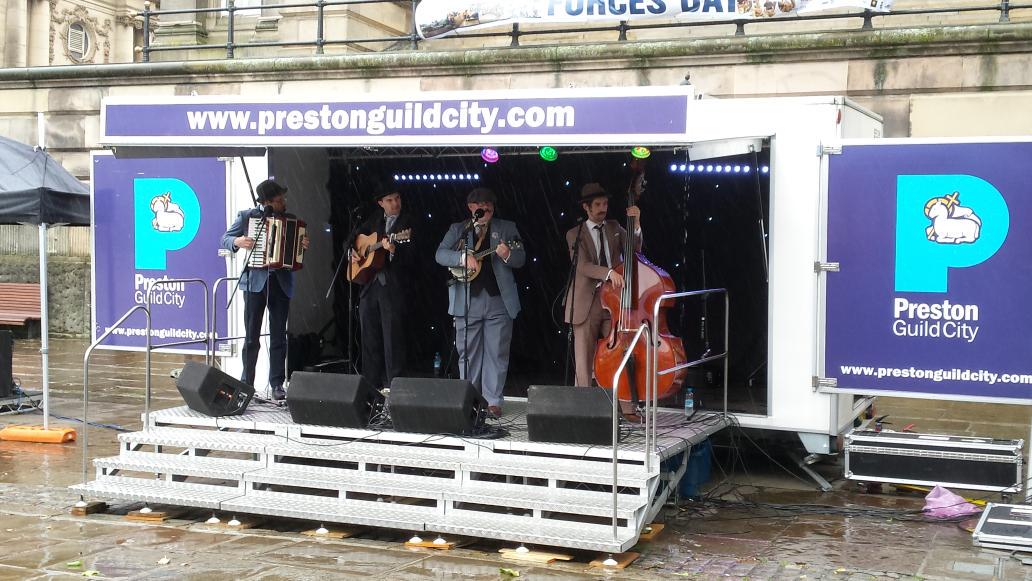 visitpreston's tweet photo. @BIDPreston @blogpreston we are now live on the #flagmarket and live streaming from periscope #lunchtimeperformance http://t.co/LtWEoJvxk0
