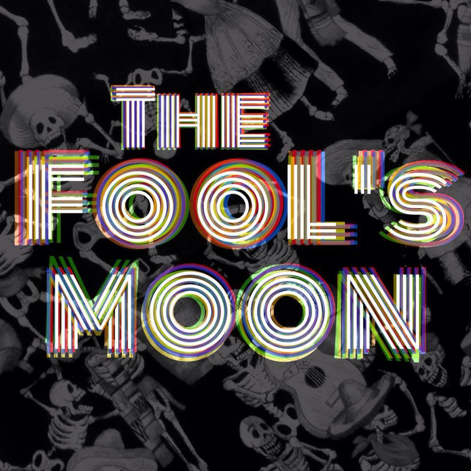 BreakingSound's tweet photo. The brilliant #FoolsMoon Live @GonzosTeaRoom @AMightyLamb Thursday +@OfficialChasing + @Flint_Moore + @Mount_hood http://t.co/w9Rdbhbnyl
