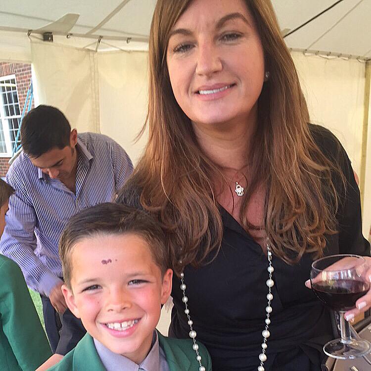 _statementuk's tweet photo. Alfie was awarded U9 rugby award &amp; was v happy there was a @karren_brady @westhambuzztap connection! 🏉⚽️ @ChintSchool http://t.co/NGJO9gY98N