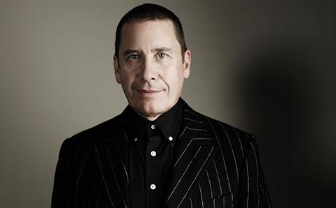 BBC'deki müzik programıyla efsaneleşen Jools Holland <a href="/istanbulcazfest/">İstanbul Caz Festivali</a> için piyano başında  bit.ly/1H6PQk6