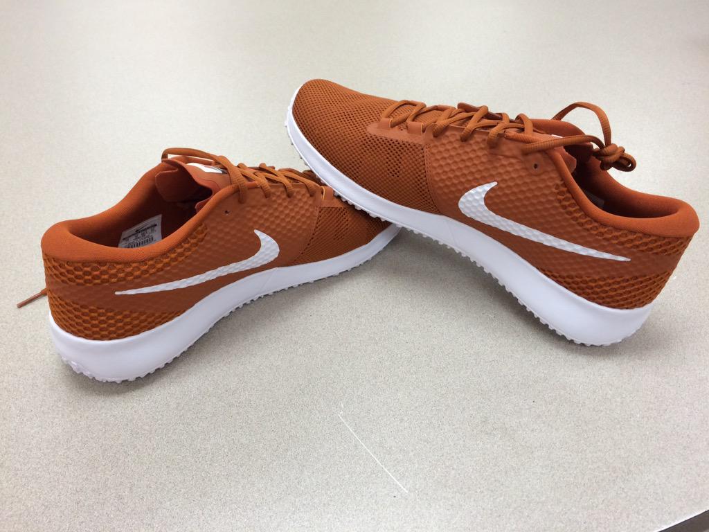burnt orange nike shoes