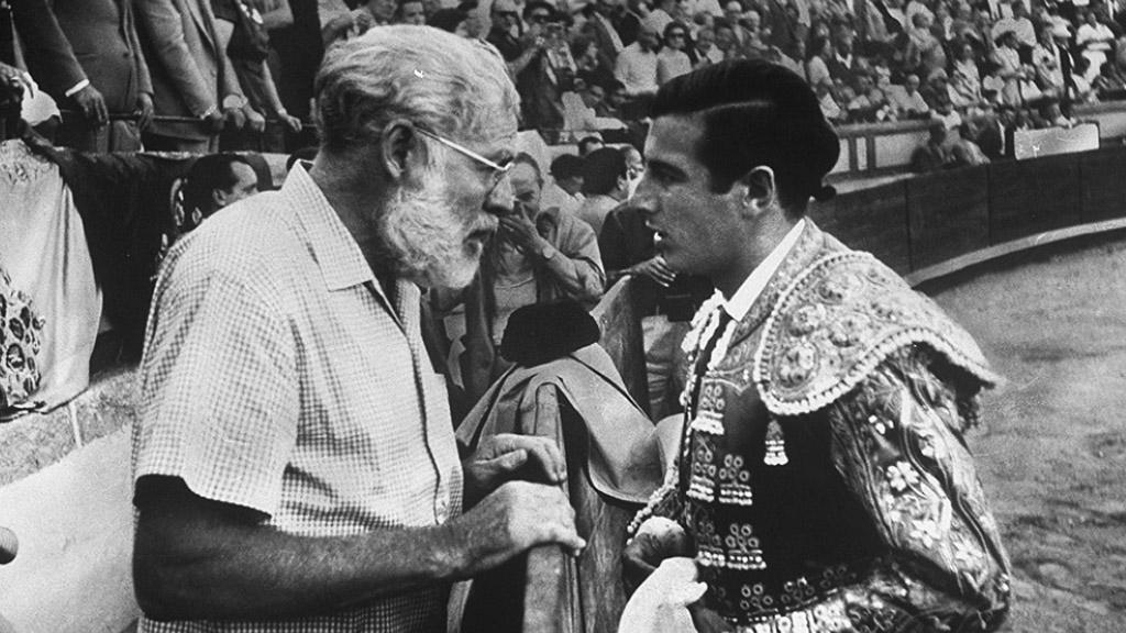 radio3_rne's tweet photo. Un viaje a #SanFermin2015 de la mano de Hemingway http://t.co/KzyzsMMVfA en @lalibelular3 #podcast http://t.co/mLP0gC4Hs1