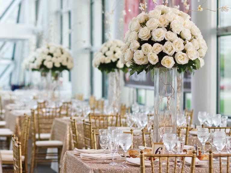 Everything you need to know about your reception venue contract: knot.ly/6015B8wiz