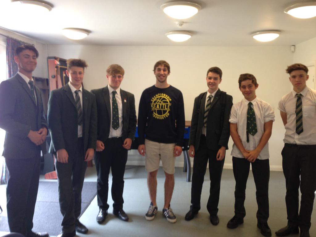 CCRS2015's tweet photo. #maidenheadmorals St Mary's was very kind #donuts http://t.co/Xbvl6hYMuy