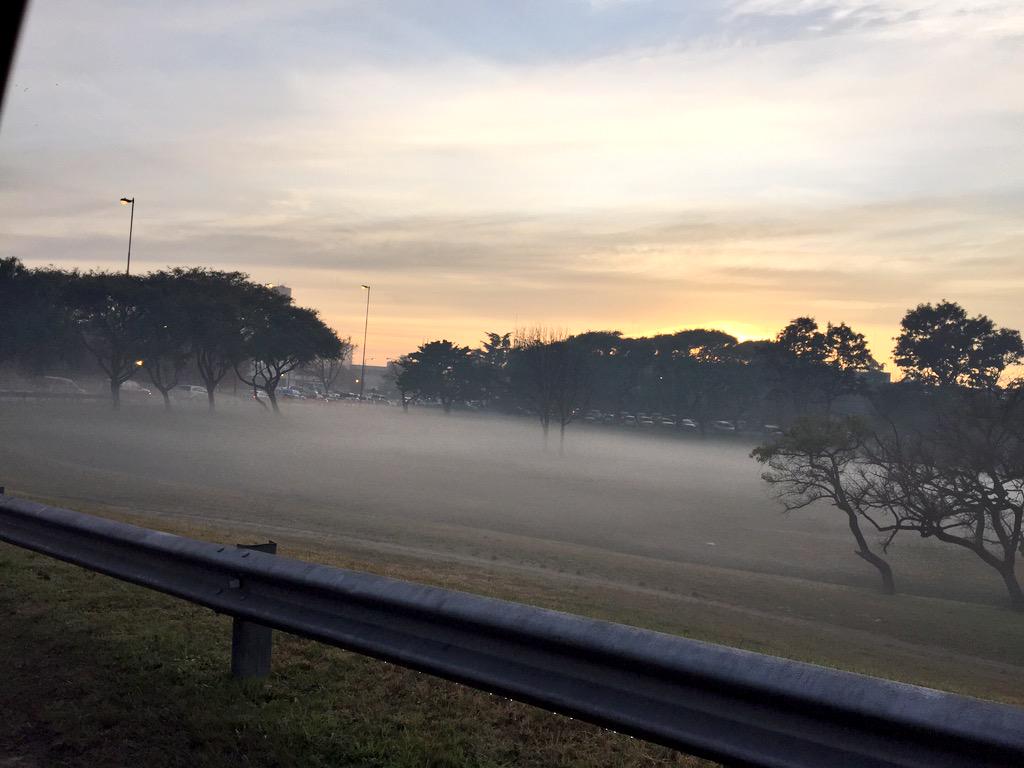 camupiazza's tweet photo. Linda mañana #trabajo http://t.co/MGGwsw1sQh