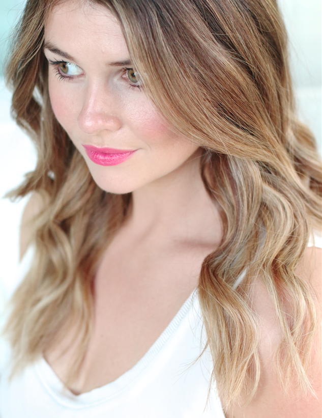 GlitterGuide's tweet photo. HAIR TUTORIAL: How to get beach waves with a flat iron. http://t.co/EiyjBxZ2LM #QVCBeauty #ghdeclipse http://t.co/WKsWQpT35o