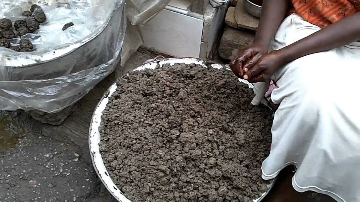 EmberEssentials's tweet image. #African Black Soap is coming to @EmberEssentials! It's all #natural and great for #acne prone skin #organic #healthy