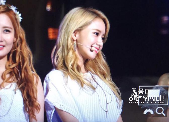 [PIC][07-07-2015]SNSD tham dự "Girls' Generation PARTY Showcase" tại "Banyan Tree Club & Spa" vào tối nay CJURmXqVEAAdLch