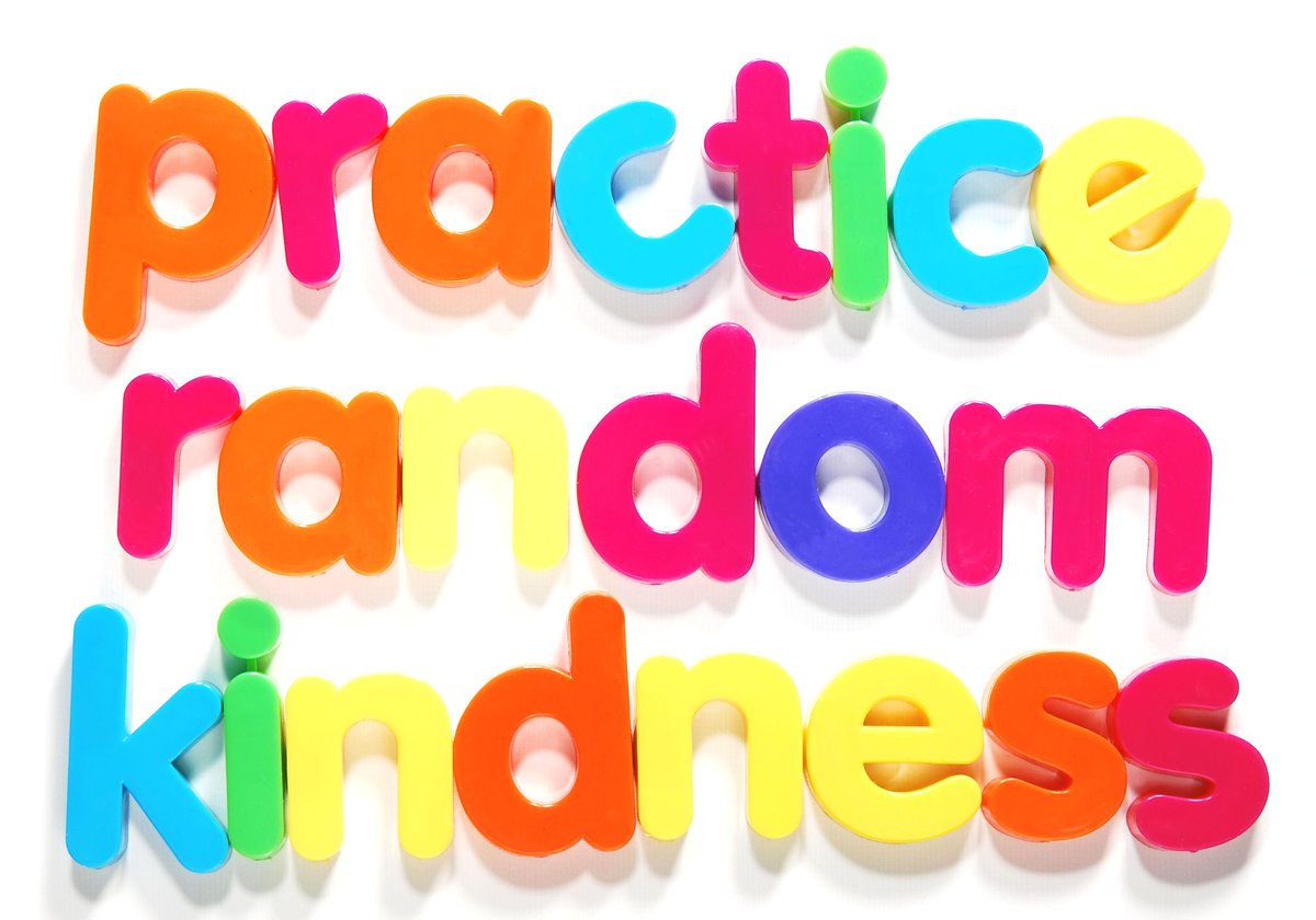 utm_engage's tweet photo. Be kind, be inspired: http://t.co/bMMdOCuPMB #RAOK #justbecause #utmlife #summerposts http://t.co/4bqMzPKw3e