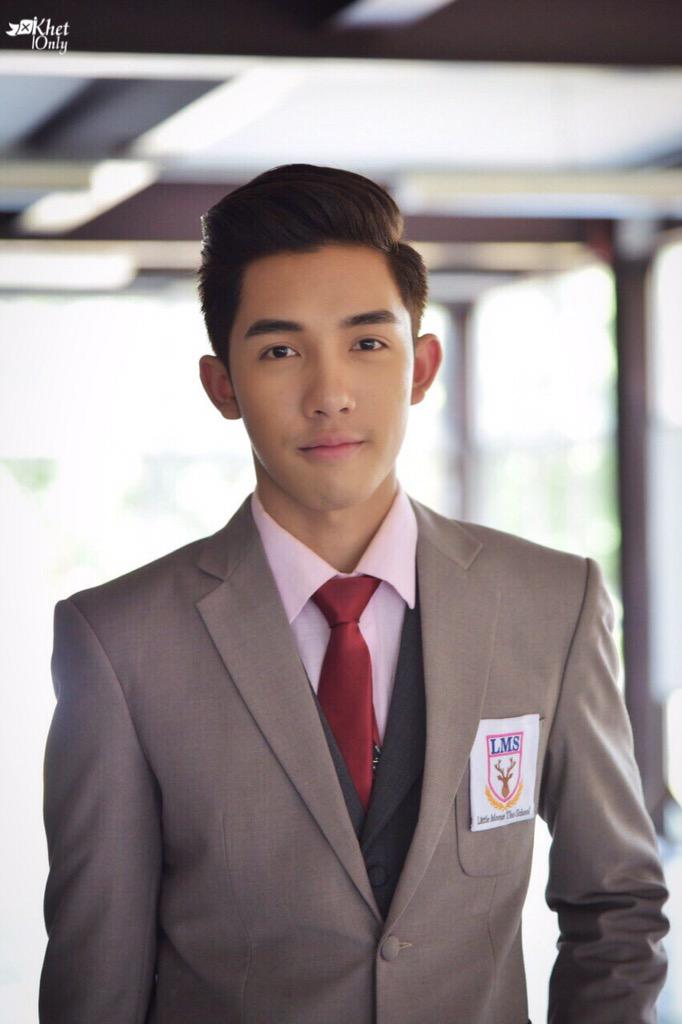 khet_only's tweet photo. มันเหงาเมื่อคุณไม่อยู่ตรงนี้ไม่รู้ทำไม... อยากให้ถึงวันที่11 ไวๆจังเลย~ @Khet_pitt #theschool #theschoolseries http://t.co/W2mRnTeSs1