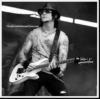 Happy Birthday Brian Haner Jr. a.k.a Synyster Gates. Keep Rockin With Avenged Sevenfold 