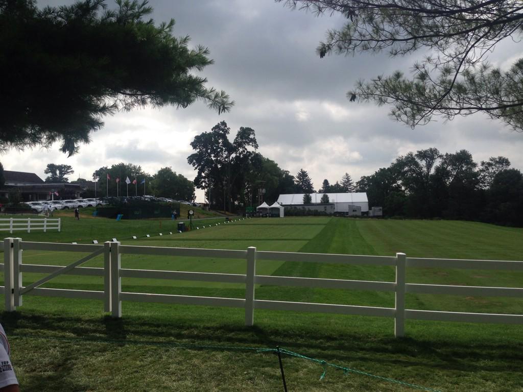 This is a rare sight! #USWomensOpen #EveryoneIsOutOnTheCourse #GunnaBeBusyLater