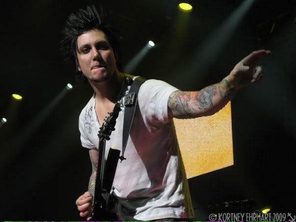 Happy 34th Birthday to my forever love, Synyster Gates    