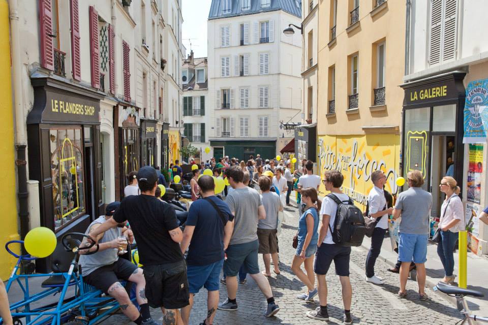 Leo_GarKar's tweet photo. Congrats @StudiosParis for this amazing street transformation #Ruedelaflandre #PopUpStreet #Montmartre #popupcomerce http://t.co/YHmT14XnNd