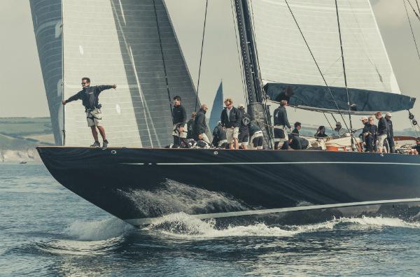ClassicBoatMag's tweet photo. Lionheart won at Falmouth in the J Class! Photo c/o her builder, Claasen http://t.co/x0bp65W42s