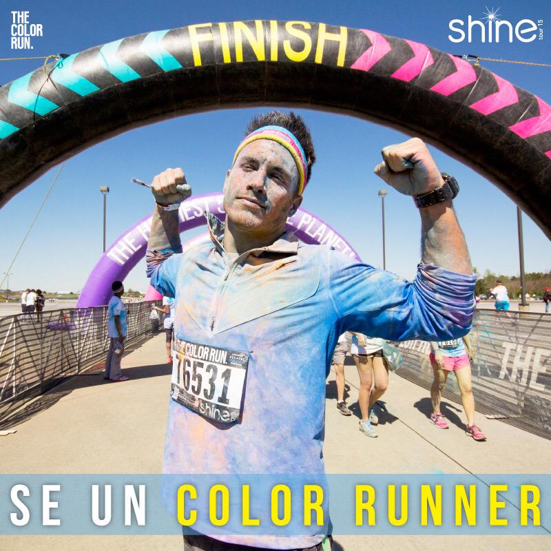 TheColorRunCol's tweet photo. Anímate a creer en ti mismo, lucha con todas tus fuerzas, cumple todos tus sueños! #ActitudColorRunner http://t.co/FV83QVpOK7