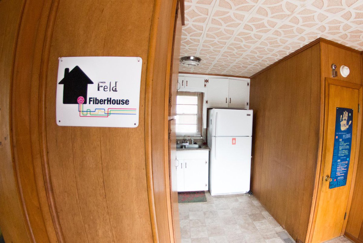 .<a href="/bfeld/">Brad Feld</a> contest offering a startup free rent in the <a href="/KCSV/">KC Startup Village</a>: goo.gl/iTqqhv <a href="/KauffmanFDN/">Kauffman Foundation</a> #TechKC <a href="/techstars/">Techstars</a>