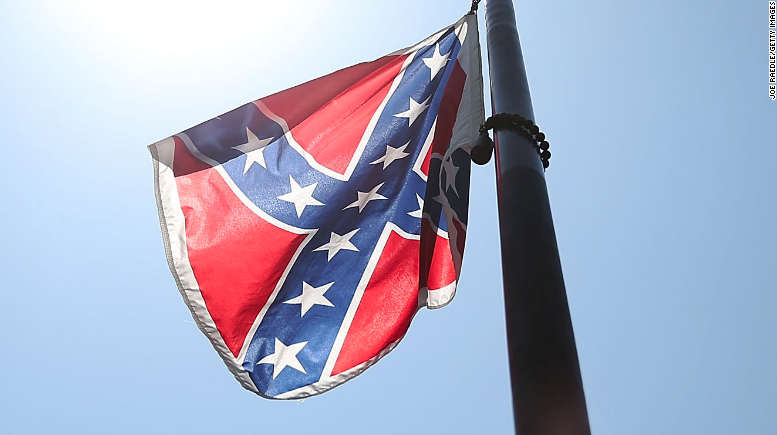 CNN's tweet photo. JUST IN: South Carolina Senate votes 36-3 to remove Confederate flag from capitol grounds. http://t.co/EIp0opvLAw http://t.co/QUI0Kg1VNI