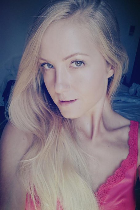 Hey there.... ;) ♡ http://t.co/5Heu1VcLVG<a href="/tag/allnatural"class="tags"><span>#allnatural</span></a><a href="/tag/sexy"class="tags"><span>#sexy</span></a><a href="/tag/blonde"class="tags"><span>#blonde</span></a><a href="/tag/fetish"class="tags"><span>#fetish</span></a><a href="/tag/horny"class="tags"><span>#horny</span></a><a href="/tag/anal"class="tags"><span>#anal</span></a>
