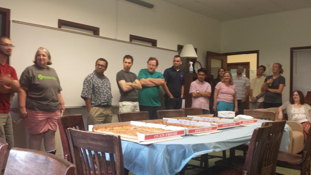 mobilecsp's tweet image. @mobilecsp lunch underway. All 3 years of our PD are represented here! #APCSPrinciples