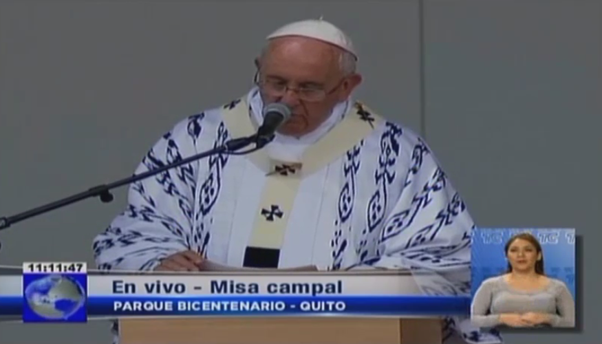 tctelevision's tweet photo. .@Pontifex_es: "Nuestra fe siempre es revolucionaria"
#FranciscoEnEcuador http://t.co/vTCw170vYO