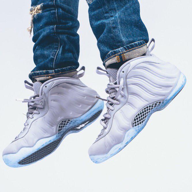 RawFlip's tweet image. Wolf Grey Foamposites