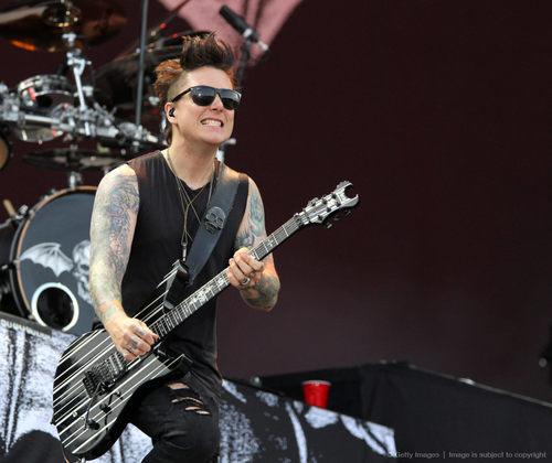 Happy Birthday Synyster Gates <3 