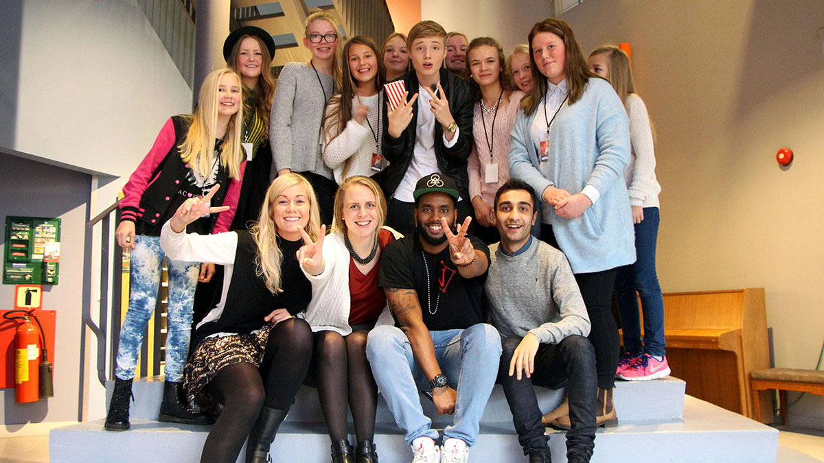 celinalbergmann's tweet photo. I miss this day so much! @IsacElliot @NRKMP3 @Julia_Norge http://t.co/A8pbQPCN2C
