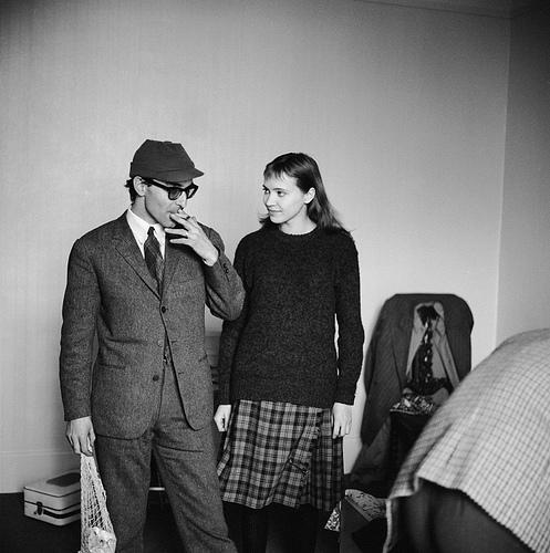 lecinema_'s tweet image. Jean-Luc Godard and Anna Karina on the set of &quot;Bande à part&quot; (1964)