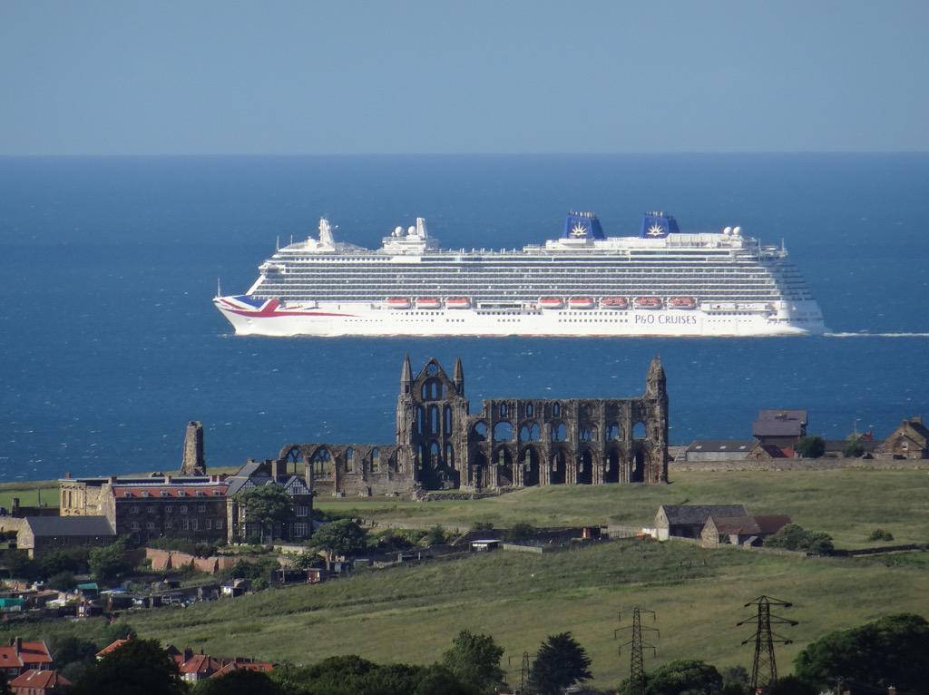 Britannia passes Whitby Abbey! <a href="/pandocruises/">P&O Cruises</a> @WhitbyAbbey <a href="/EnglishHeritage/">English Heritage</a>