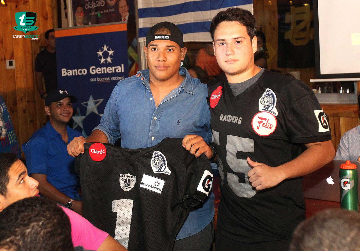 teen_sport's tweet photo. En FB fotos del Draft de @varsitypty  @koltspanama @BalboaDragons @AIPCDE @ColegioBrader https://t.co/0OjTDqfgnt http://t.co/0GsYPIfeWv