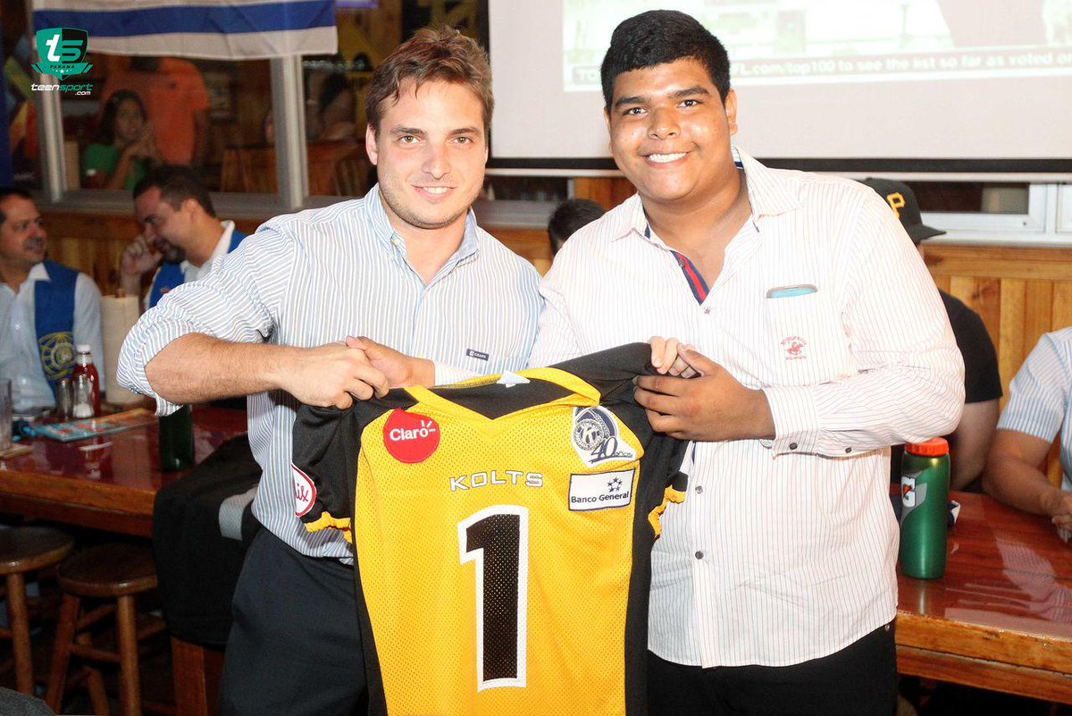 teen_sport's tweet photo. En FB fotos del Draft de @varsitypty  @koltspanama @BalboaDragons @AIPCDE @ColegioBrader https://t.co/0OjTDqfgnt http://t.co/0GsYPIfeWv