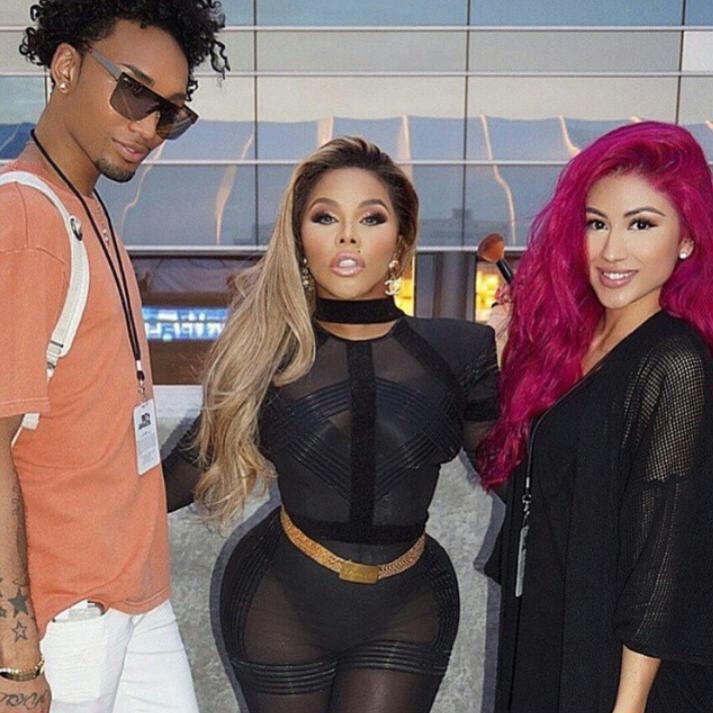 LILKIMPAGE's tweet photo. @LilKim LOOKS BETTER THAN @NICKIMINAJ NOW 🙌🙌🙌🙌🙌🙌🙌🙌🙌🙌!! AND @LilKim HAS A NEW ALBUM COMING SOON AND A REALITY SHOW 😝😝😝 http://t.co/QZS04fq9zB