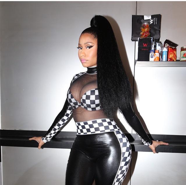 LILKIMPAGE's tweet photo. @LilKim LOOKS BETTER THAN @NICKIMINAJ NOW 🙌🙌🙌🙌🙌🙌🙌🙌🙌🙌!! AND @LilKim HAS A NEW ALBUM COMING SOON AND A REALITY SHOW 😝😝😝 http://t.co/QZS04fq9zB