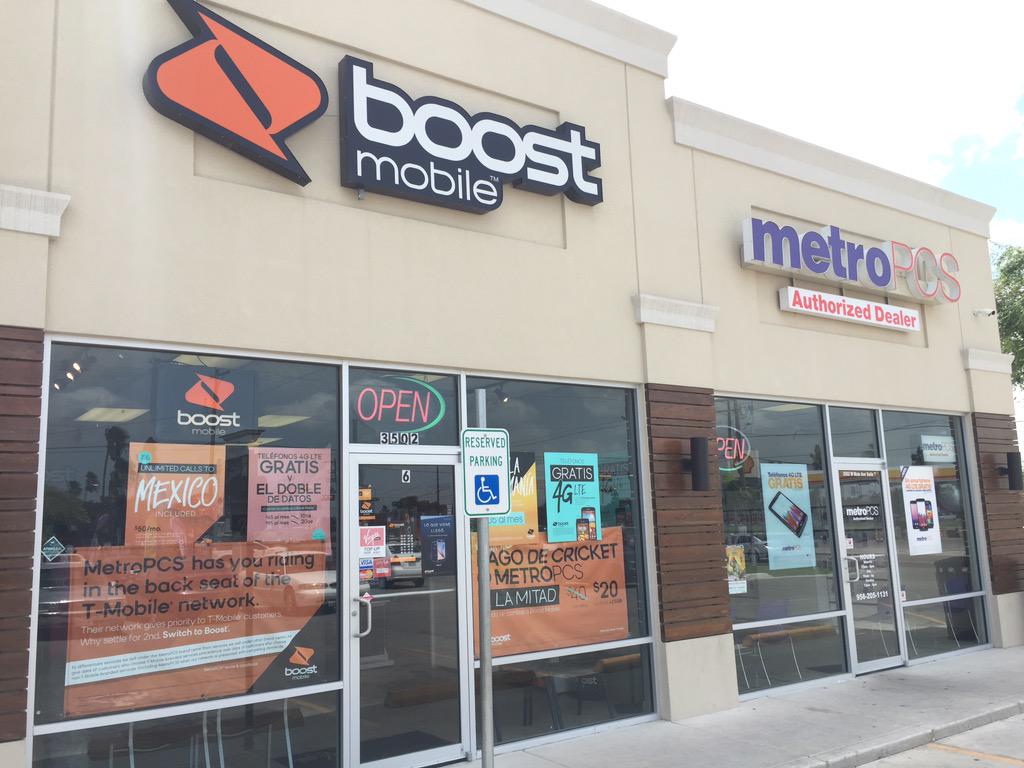 DannyPulido27's tweet photo. Some great info, why continue in the backseat with Metro when you can drive with Boost!! @TimMiller44 @KristyPfahler http://t.co/YjouGtpLbA