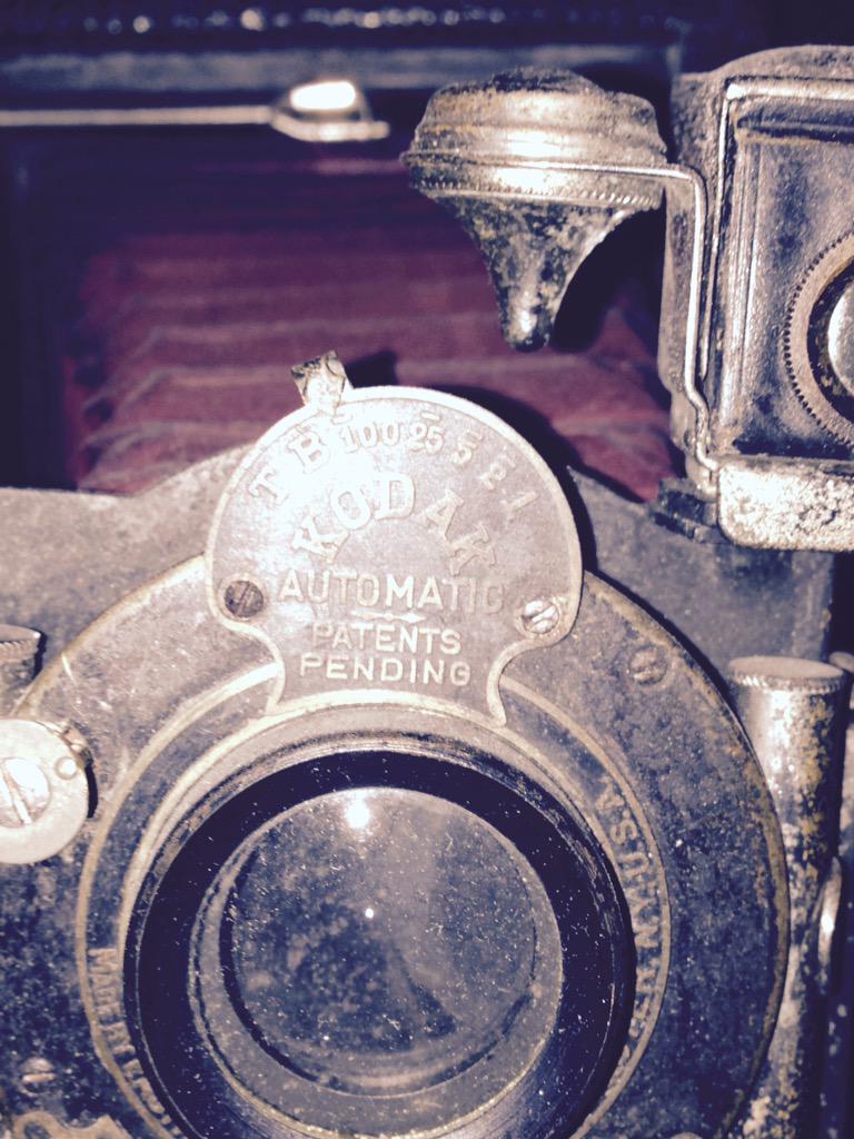 TheBoourns's tweet image. Look what I found today at a clients house. #vistafilm @LLumarCanada @greenbldgs