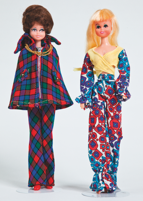 collectorswkly's tweet photo. Campy Couture: Barbie's '70s Rivals Flaunted the Fashions We'd Love to Forget
http://t.co/KK2SqMrvLV http://t.co/6HsZ5i15qE