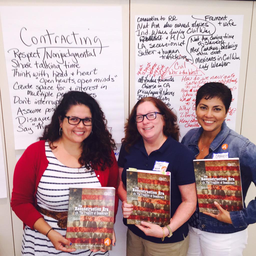 ChaChaMarie78's tweet photo. Reppin' @FacingHistoryLA Teacher Leadership Team w/ @WeirMB &amp; @stephcarr818! #FragilityOfDemocracy @facinghistory http://t.co/8KA5u3uiG4