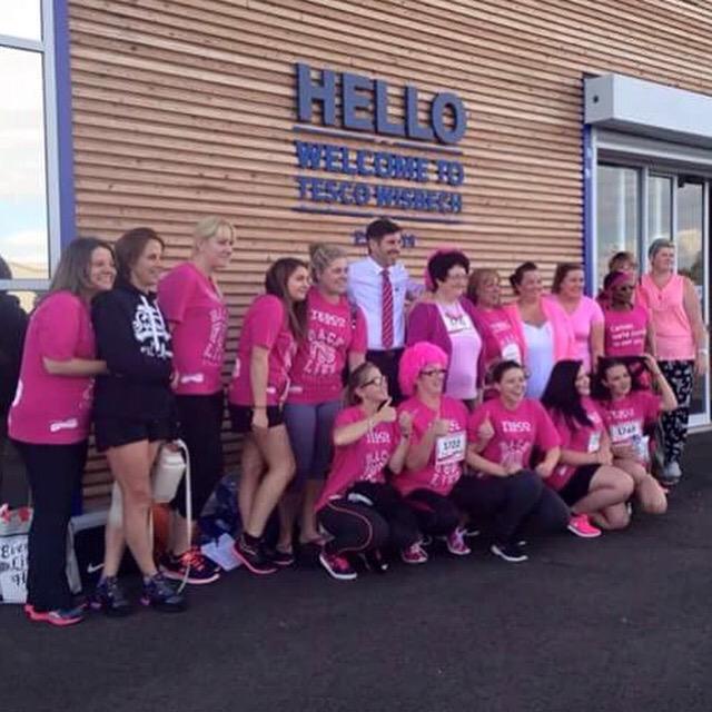 amandareeve2's tweet photo. Great evening with great people 💕👌🏻😄 #wisbechwarriors #pinkarmy #raceforlife #teamspirit #fun #happydays http://t.co/bp6Ny2gKaH