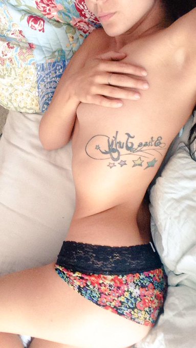 #tuesdaytease http://t.co/jeBnEs3tUr<a href="/tag/tuesdaytease"class="tags">#tuesdaytease</a>