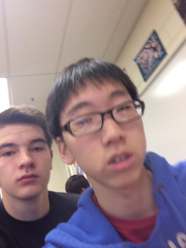 sakattack25's tweet image. Happy birthday to only the man who has ever helped me out of a snow ditch @DaeHeeLee2. Turn up with won sok #freedae