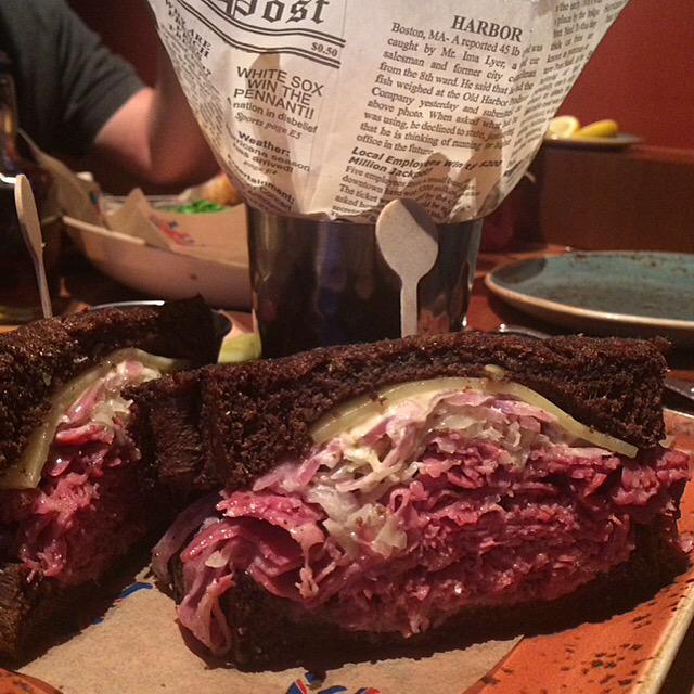 Have you tried The Dublin Corned Beef Brisket #sandwich at #gordonramsaypubandgrill <a href="/caesarspalace/">Caesars Palace</a>?! #EEEEEATS