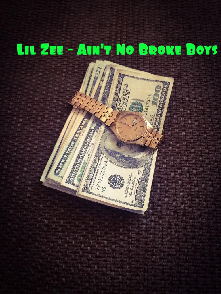lilzee074's tweet photo. New track coming soon 💰💰💰 http://t.co/nWaRvCeOZD
