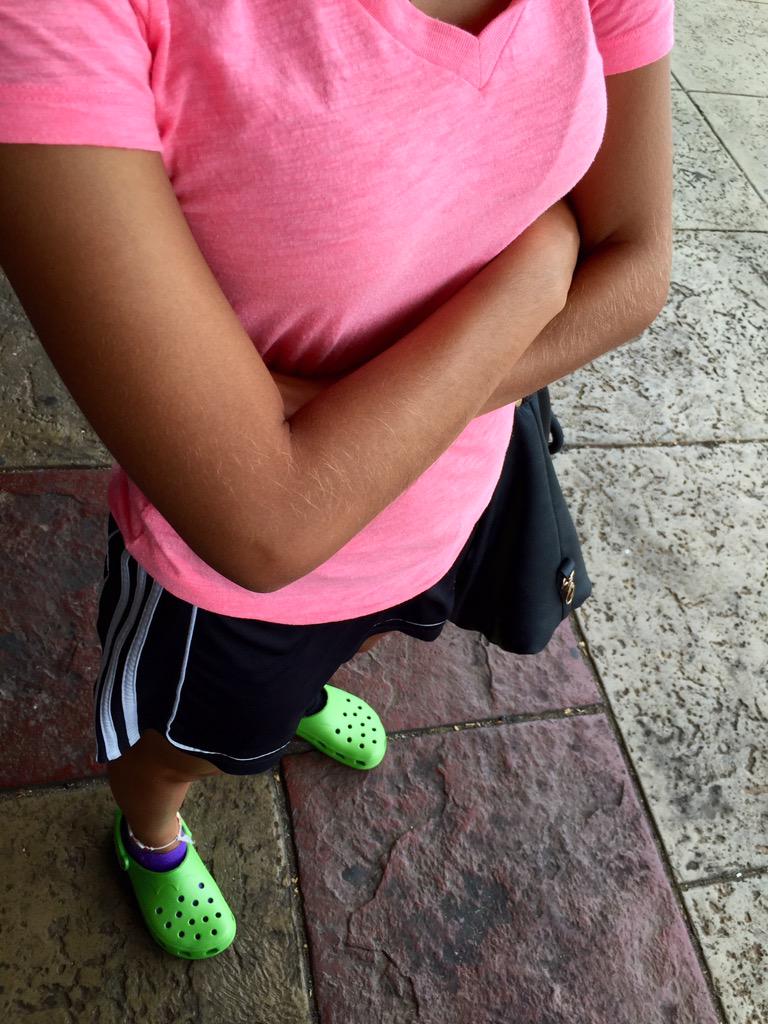 KAHowser's tweet photo. @licieegarciaa has fairy god parents. @Cosmo and @Wanda, I'm on to you. http://t.co/HOpeNTNVHD