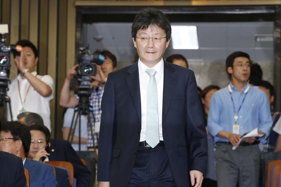 유승민 사퇴회견 “‘대한민국은 민주공화국’ 헌법 1조 1항 지키고 싶었다”
hani.co.kr/arti/politics/…