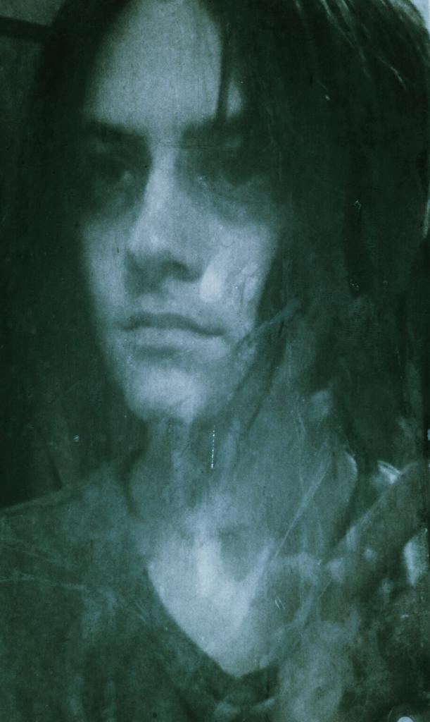 zhoskinsSP's tweet photo. cryofreeze lol  #catws #wintersoldier #SuperProblems http://t.co/g5CkdehKie