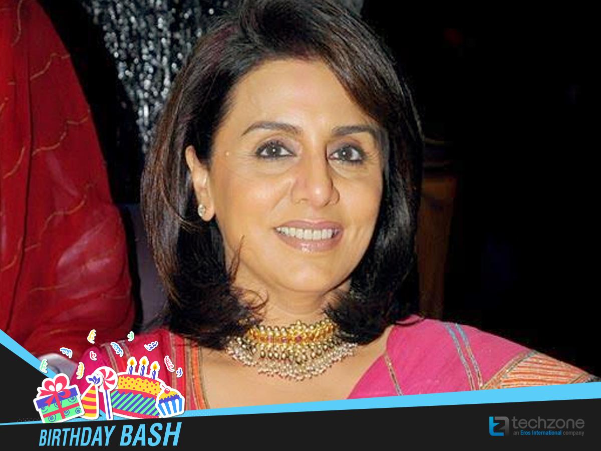 She was honored by Walk of the Stars as her hand print was preserved for posterity in Mumbai. Happy Bday Neetu Singh! 