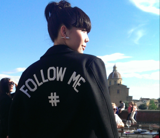 ELLErssfr's tweet photo. «Follow Me», la marque repérée au Salon du Pitti Uomo à Florence. http://t.co/VX5miCBUpP http://t.co/3QOyv98yUU