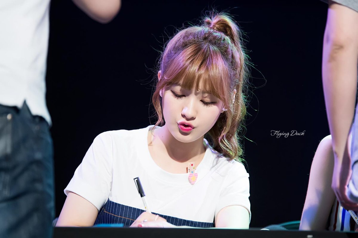 150605 상암 팬싸인회 승희(<a href="/CUBECLC/">CLC·씨엘씨</a>)직찍1
#CLC #오승희 
i.imgur.com/5N5kEQB.jpg
i.imgur.com/PvGNJJS.jpg
i.imgur.com/TXKC1bz.jpg